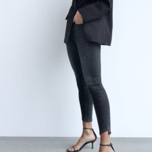 Zara Washed Black Mid Rise Skinny Jeans with Asymmetric Hem